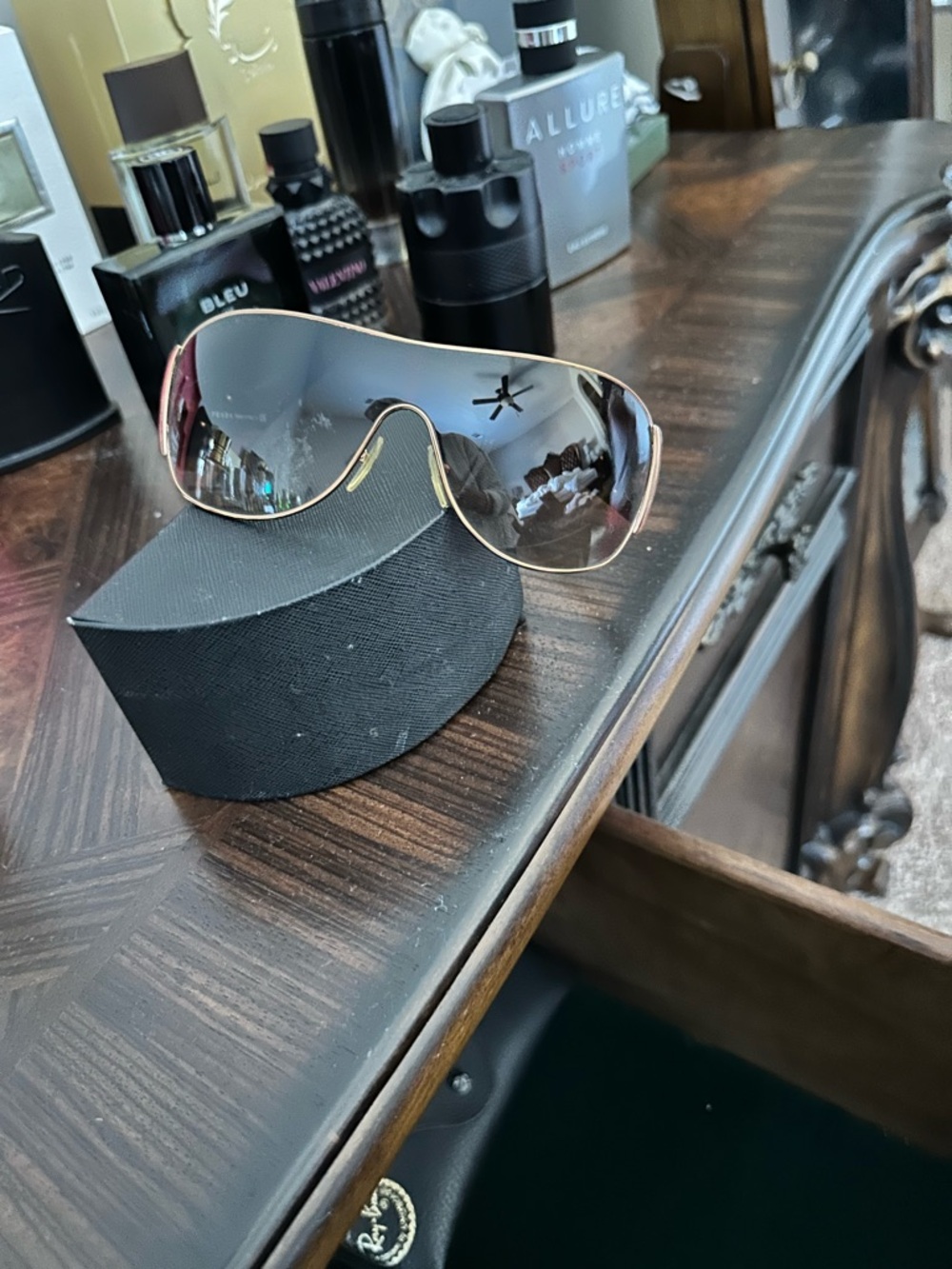 Prada Black and Gold Oversized Shield Sunglasses - Picture 2 of 3